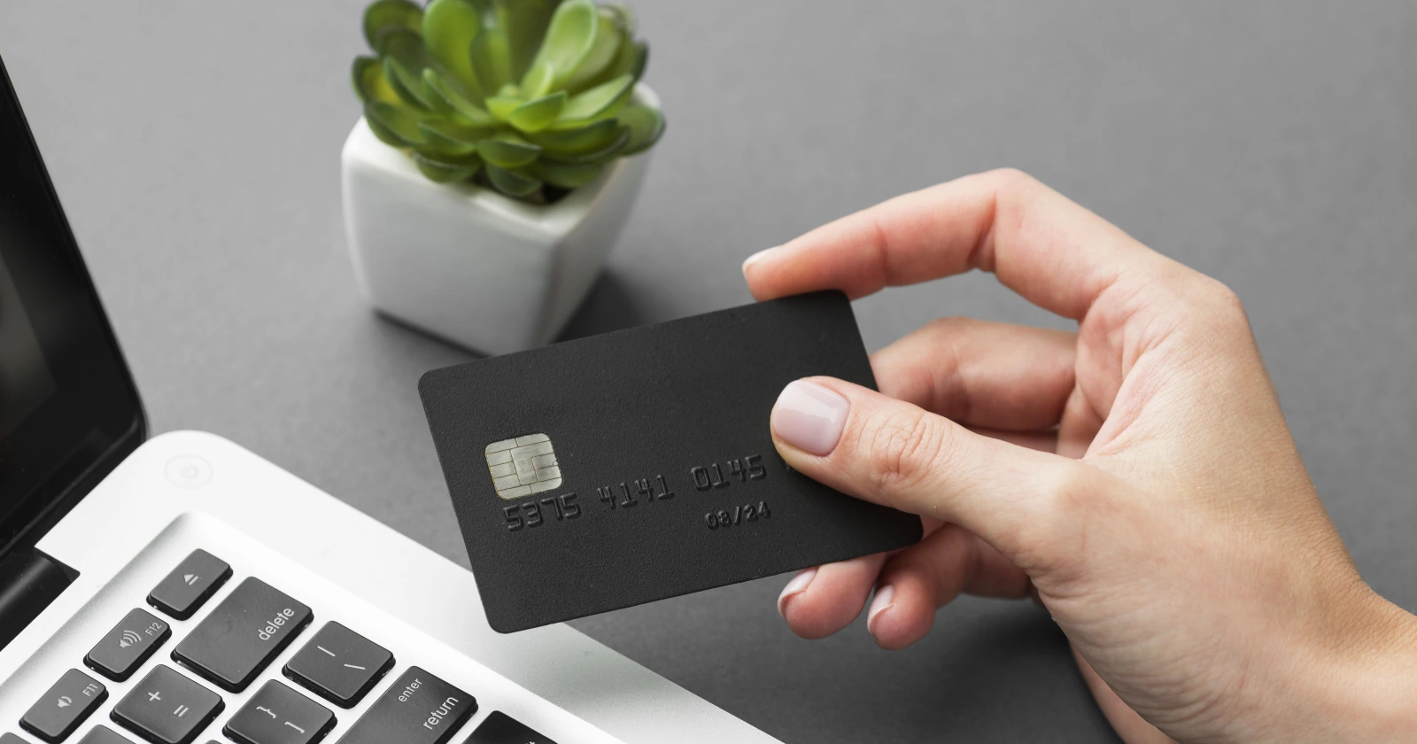 Carte Monabanq : des cartes bancaires sans conditions de revenus