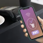 Hello bank! est-elle compatible avec le paiement mobile ?